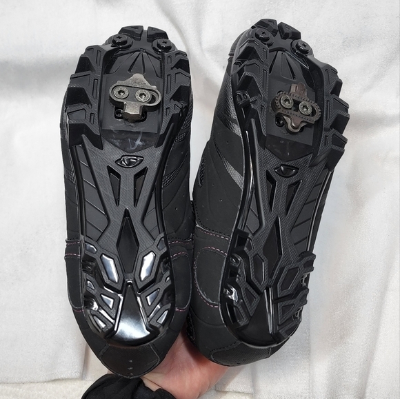 GIRO Riela cycling shoes. - Picture 10 of 16